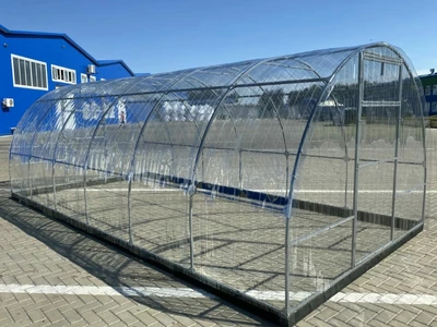 Теплица из ПЭТ профлиста
